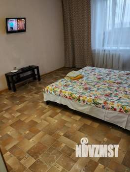 1-к квартира, посуточно, 36м2, 4/9 этаж