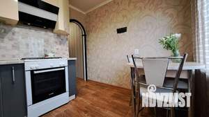 1-к квартира, посуточно, 53м2, 1/1 этаж