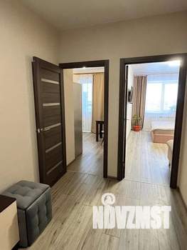 1-к квартира, посуточно, 37м2, 17/22 этаж