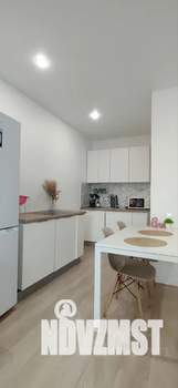 2-к квартира, посуточно, 45м2, 13/18 этаж