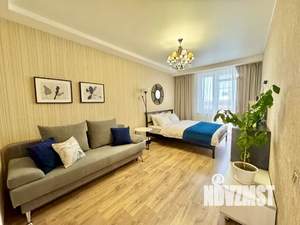 1-к квартира, посуточно, 40м2, 11/16 этаж