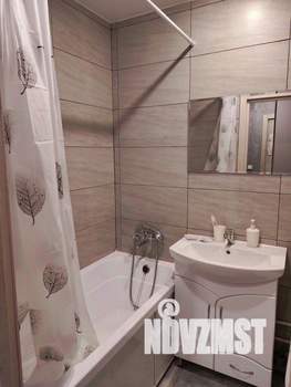 2-к квартира, посуточно, 42м2, 1/1 этаж