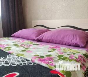 1-к квартира, посуточно, 59м2, 5/10 этаж