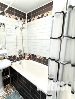 1-к квартира, посуточно, 35м2, 4/9 этаж