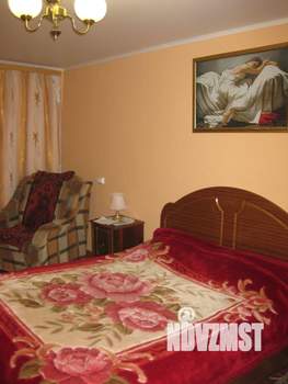 1-к квартира, посуточно, 36м2, 1/9 этаж