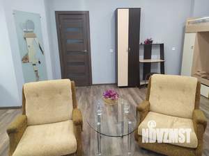 1-к квартира, посуточно, 37м2, 2/4 этаж