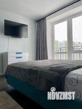 Студия квартира, посуточно, 30м2, 10/17 этаж