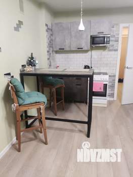 Студия квартира, посуточно, 30м2, 3/17 этаж