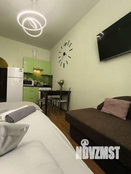 Студия квартира, посуточно, 21м2, 4/8 этаж