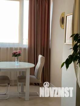 1-к квартира, посуточно, 50м2, 9/14 этаж