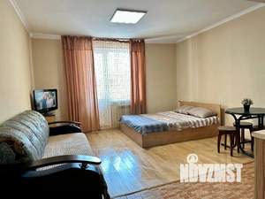 1-к квартира, посуточно, 36м2, 1/1 этаж