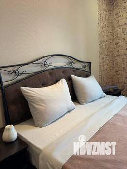 2-к квартира, посуточно, 75м2, 1/1 этаж