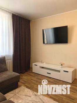 1-к квартира, посуточно, 42м2, 5/5 этаж