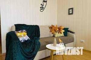 1-к квартира, посуточно, 52м2, 12/16 этаж