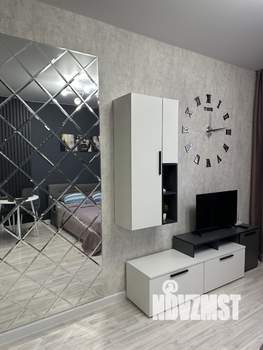 Студия квартира, посуточно, 30м2, 12/22 этаж