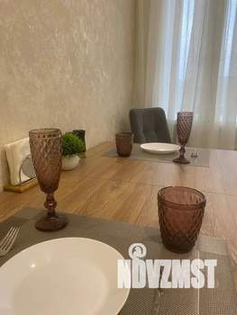 1-к квартира, посуточно, 36м2, 2/16 этаж