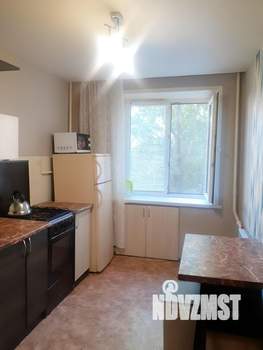 1-к квартира, посуточно, 35м2, 2/6 этаж