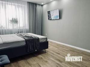 1-к квартира, посуточно, 45м2, 11/16 этаж