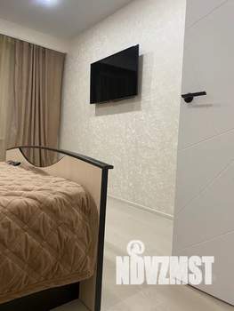 1-к квартира, посуточно, 33м2, 6/18 этаж