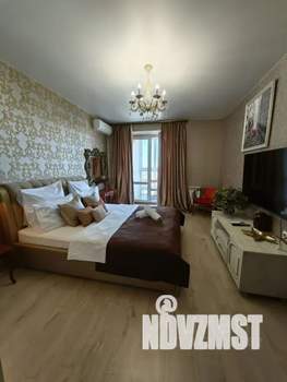 1-к квартира, посуточно, 40м2, 18/18 этаж