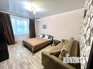 1-к квартира, посуточно, 45м2, 1/10 этаж