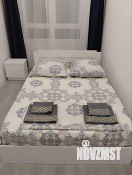 1-к квартира, посуточно, 35м2, 6/16 этаж