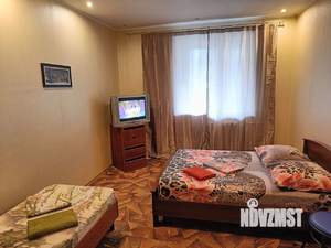 2-к квартира, посуточно, 70м2, 2/10 этаж