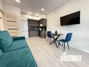 1-к квартира, посуточно, 42м2, 4/17 этаж