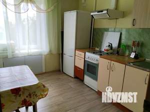 1-к квартира, посуточно, 34м2, 3/9 этаж