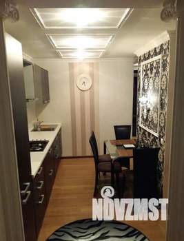 1-к квартира, посуточно, 45м2, 1/10 этаж