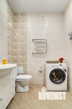 1-к квартира, посуточно, 60м2, 5/17 этаж