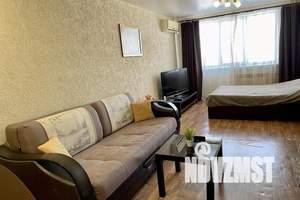 1-к квартира, посуточно, 35м2, 7/10 этаж
