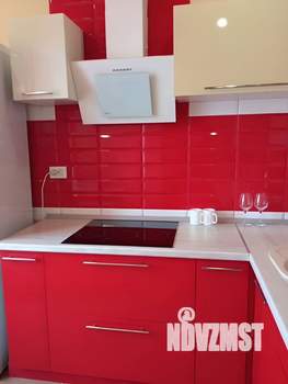 Студия квартира, посуточно, 41м2, 10/12 этаж