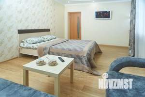 2-к квартира, посуточно, 70м2, 2/10 этаж