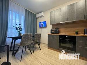 1-к квартира, посуточно, 42м2, 11/18 этаж