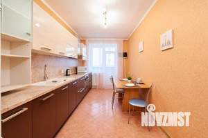 2-к квартира, посуточно, 60м2, 1/1 этаж