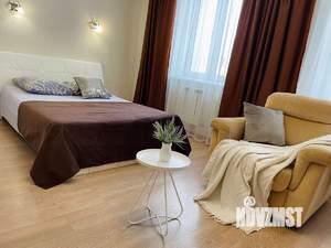 1-к квартира, посуточно, 50м2, 1/1 этаж