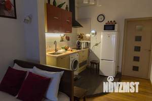 Студия квартира, посуточно, 30м2, 6/8 этаж