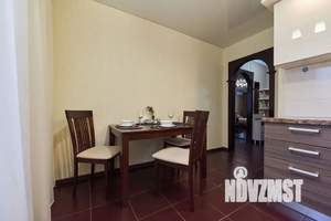 1-к квартира, посуточно, 37м2, 2/10 этаж