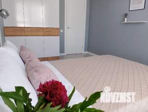 1-к квартира, посуточно, 40м2, 6/18 этаж