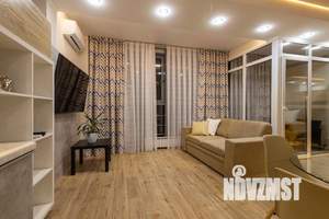 1-к квартира, посуточно, 47м2, 1/1 этаж