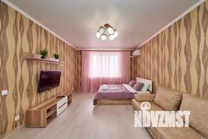 1-к квартира, посуточно, 50м2, 1/1 этаж