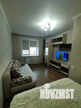 1-к квартира, посуточно, 32м2, 7/10 этаж