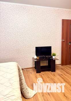 1-к квартира, посуточно, 50м2, 8/10 этаж