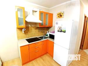 Студия квартира, посуточно, 30м2, 7/10 этаж