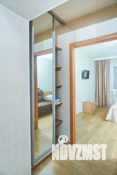 2-к квартира, посуточно, 60м2, 1/1 этаж