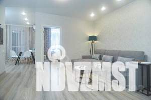 2-к квартира, посуточно, 50м2, 16/18 этаж