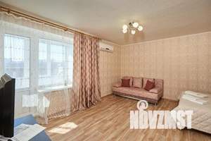 1-к квартира, посуточно, 38м2, 4/5 этаж