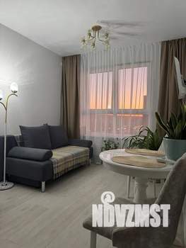 1-к квартира, посуточно, 39м2, 17/20 этаж