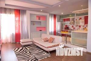 2-к квартира, посуточно, 92м2, 3/6 этаж